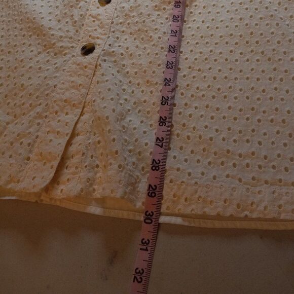 EVRI Cream colored Eyelet Skirt - Picture 3 of 6